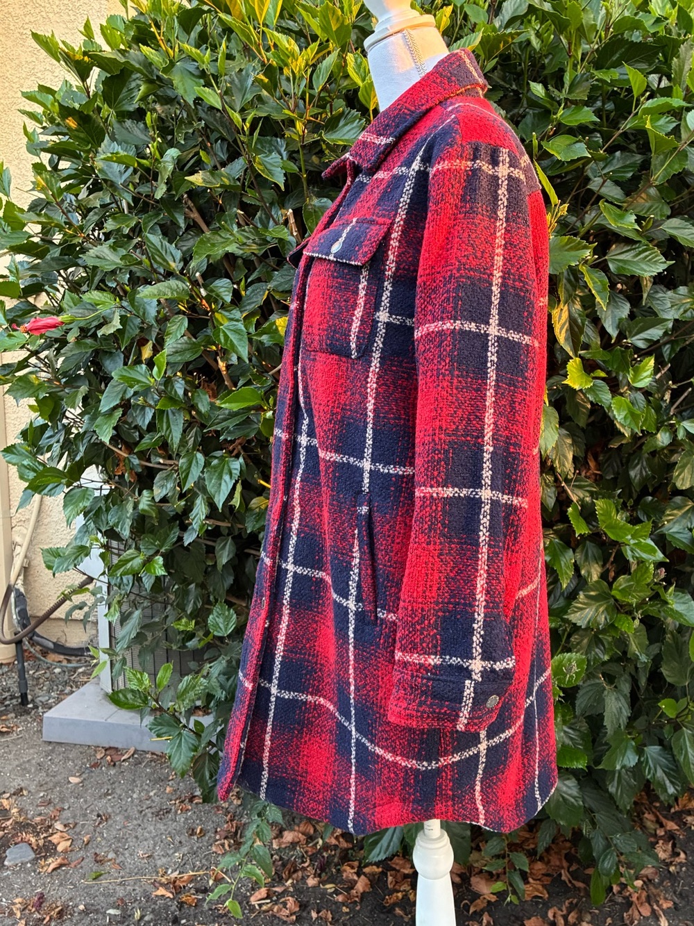 Levi’s Plaid Red & Navy  Sherpa Lined  Shacket Coat Size Medium - Picture 5 of 12